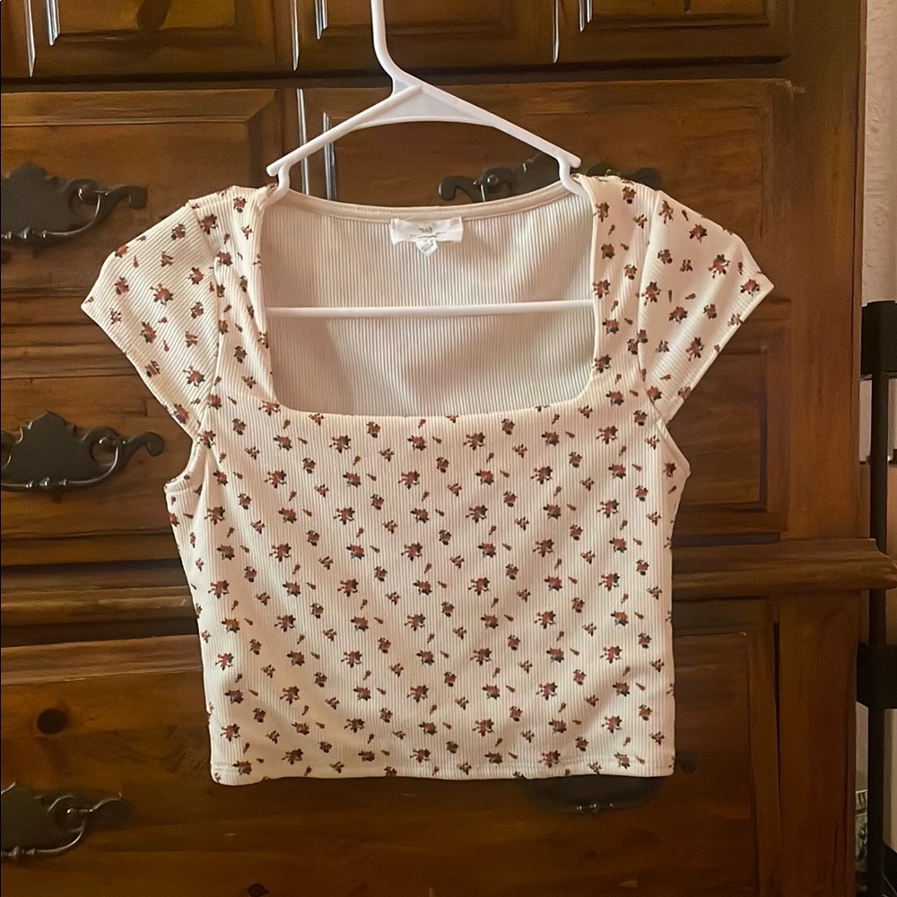 Floral Cream Crop Top